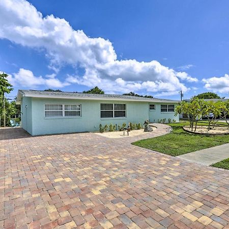 Merritt Island Home Fire Pit And Canal Access! Eksteriør bilde