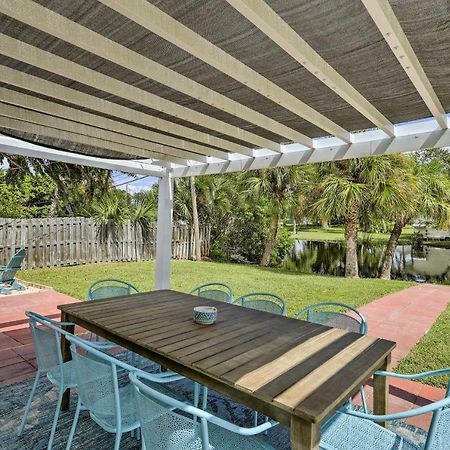 Merritt Island Home Fire Pit And Canal Access! Eksteriør bilde