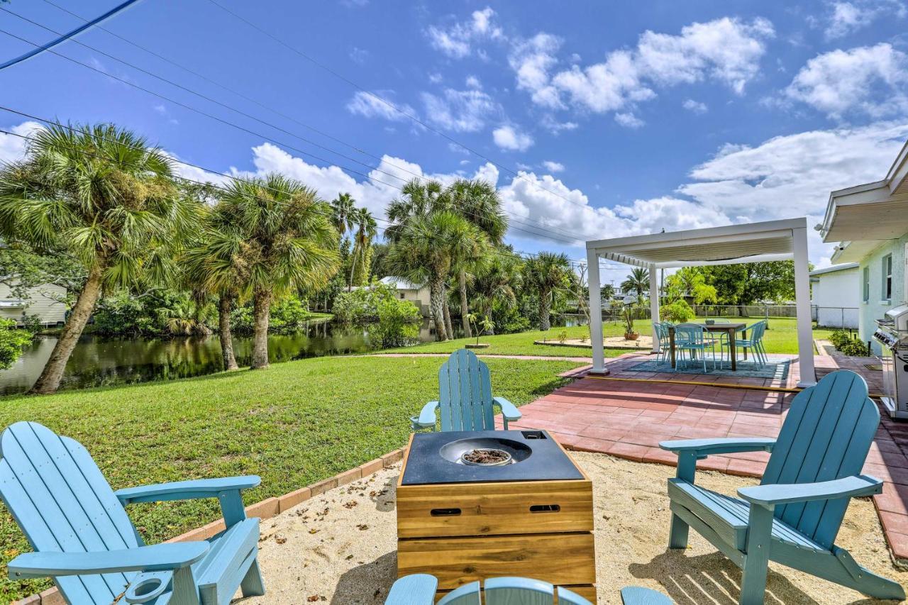 Merritt Island Home Fire Pit And Canal Access! Eksteriør bilde