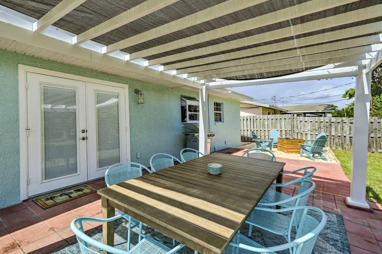 Merritt Island Home Fire Pit And Canal Access! Eksteriør bilde